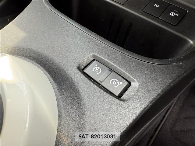 Renault TWINGO 2021-05 1314959-18