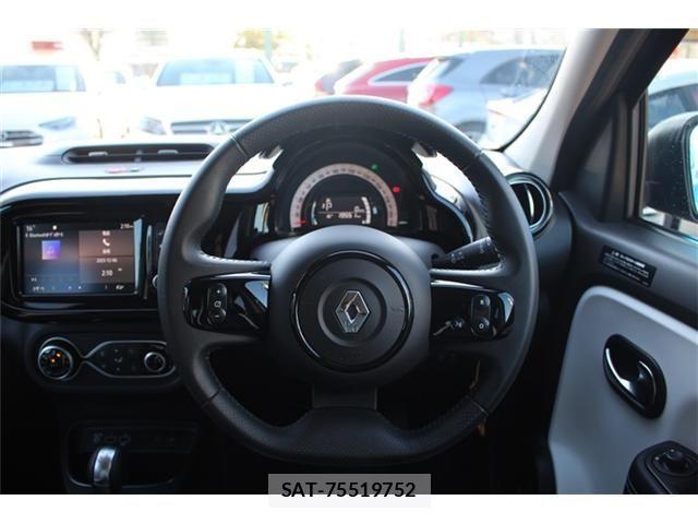 Renault TWINGO 2022-08 1663544-13