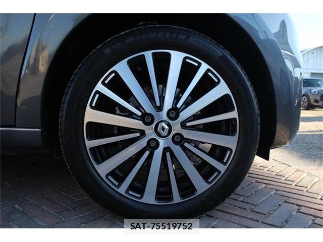 Renault TWINGO 2022-08 1663544-18