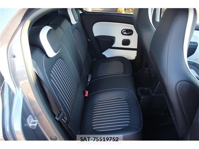 Renault TWINGO 2022-08 1663544-8