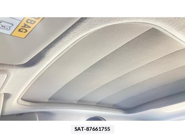 Renault TWINGO 2019-04 3775359-12