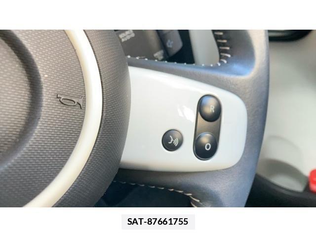 Renault TWINGO 2019-04 3775359-15