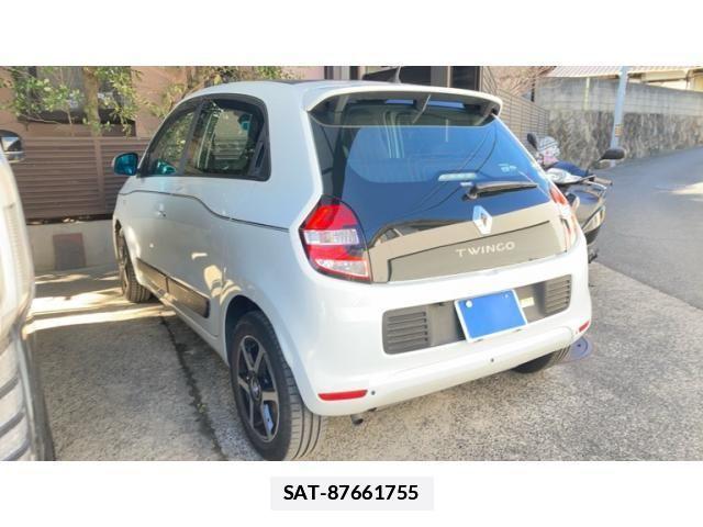 Renault TWINGO 2019-04 3775359-1