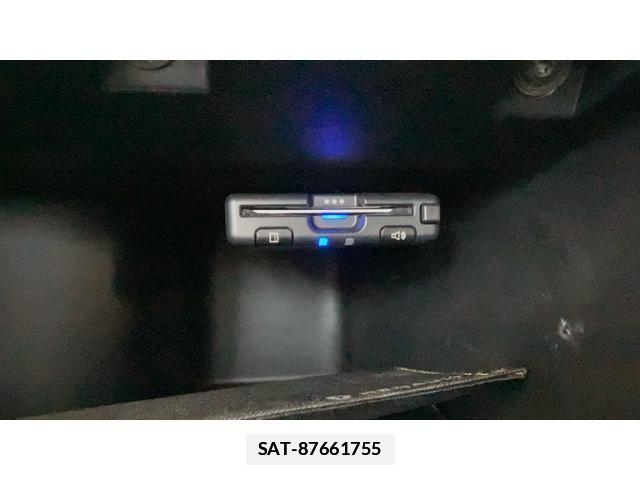 Renault TWINGO 2019-04 3775359-23