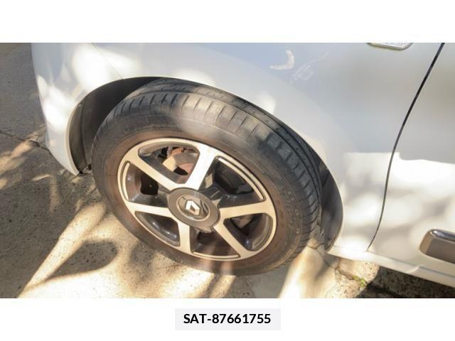 Renault TWINGO 2019-04 3775359-5