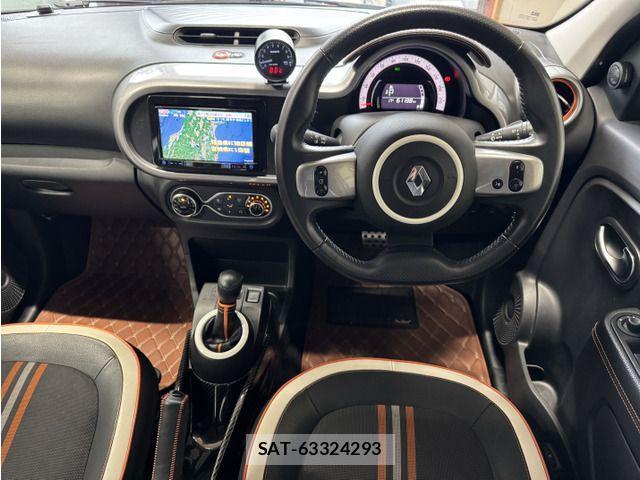 Renault TWINGO 2018-08 3935645-19