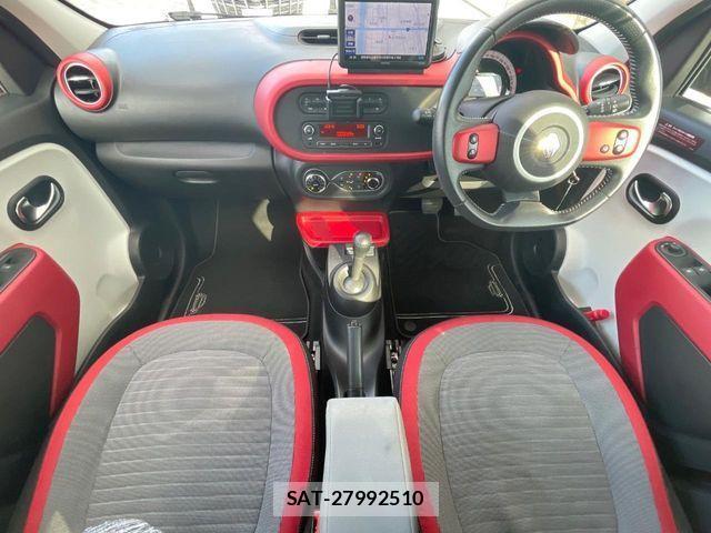 Renault TWINGO 2018-09 4330153-1