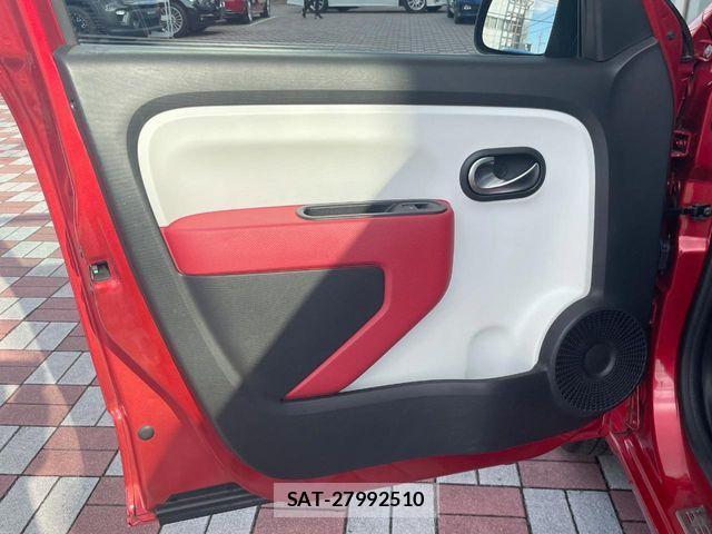 Renault TWINGO 2018-09 4330153-19