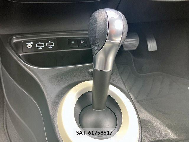 Renault TWINGO 2021-07 4600581-11