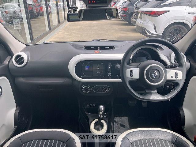 Renault TWINGO 2021-07 4600581-2
