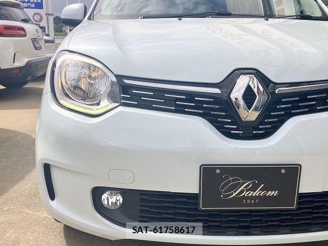 Renault TWINGO 2021-07 4600581-6