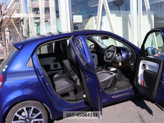 Renault TWINGO 2017-07 5876989-10