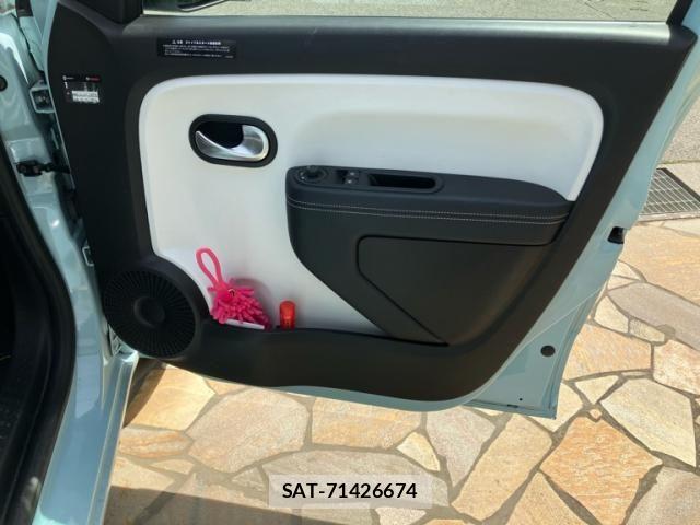 Renault TWINGO 2022-03 6508903-14
