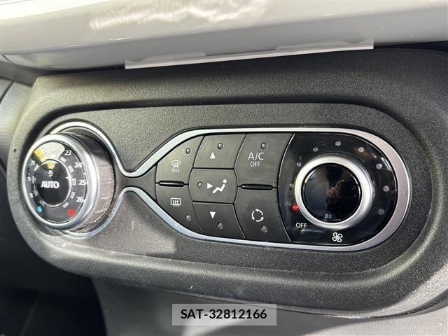 Renault TWINGO 2020-09 6614451-17