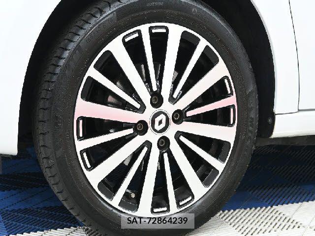 Renault TWINGO 2022-01 7060457-8