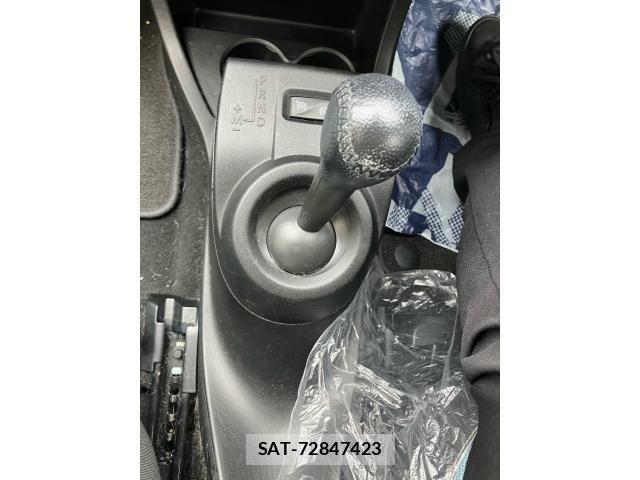 Renault TWINGO 2018-02 7329729-18