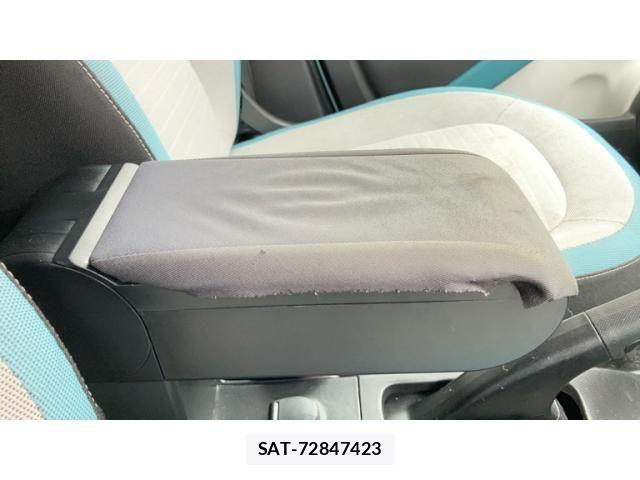 Renault TWINGO 2018-02 7329729-23