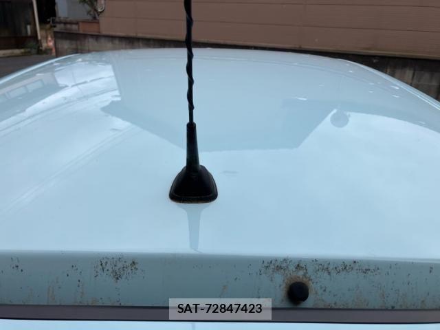 Renault TWINGO 2018-02 7329729-5