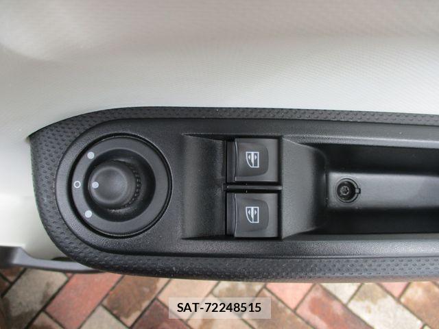 Renault TWINGO 2017-06 7329730-26