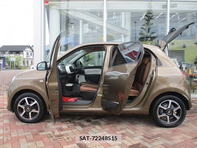 Renault TWINGO 2017-06 7329730-5