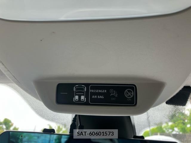 Renault TWINGO 2019-11 7359597-11