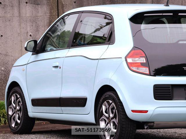 Renault TWINGO 2017-04 7359593-29