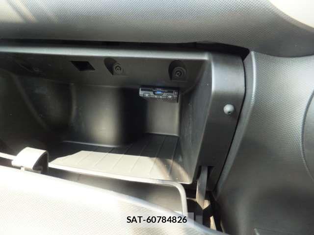 Renault TWINGO 2022-09 7457311-17