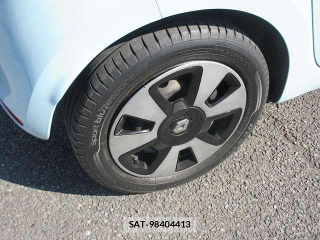 Renault TWINGO 2017-07 7502591-16