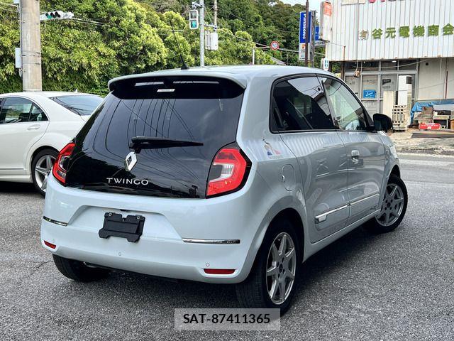 Renault TWINGO 2019-11 7509876-7