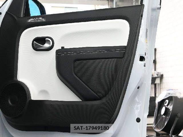 Renault TWINGO 2021-07 7509874-21