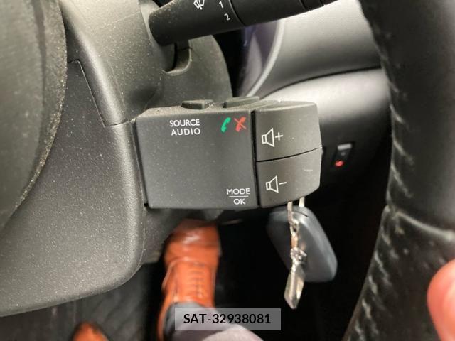 Renault TWINGO 2022-01 7727909-16