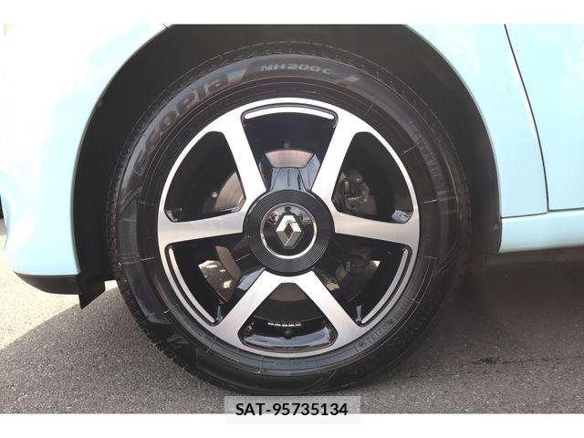 Renault TWINGO 2018-03 7727901-18