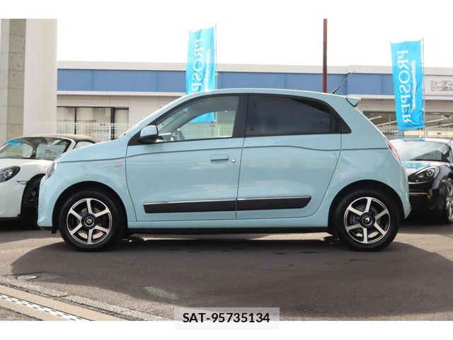 Renault TWINGO 2018-03 7727901-4