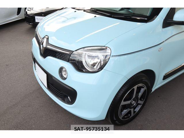 Renault TWINGO 2018-03 7727901-5