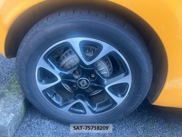 Renault TWINGO 2019-08 7727912-9