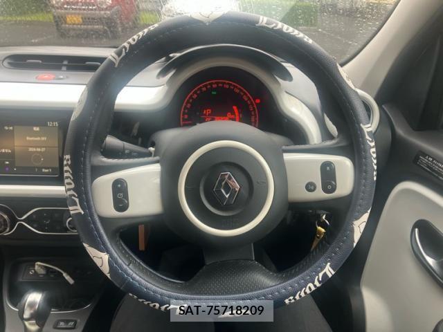 Renault TWINGO 2019-08 7727912-12