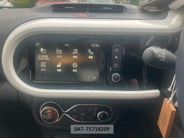 Renault TWINGO 2019-08 7727912-15