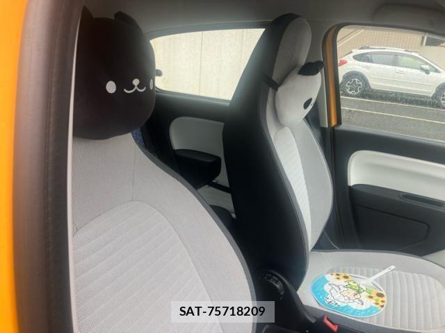 Renault TWINGO 2019-08 7727912-21