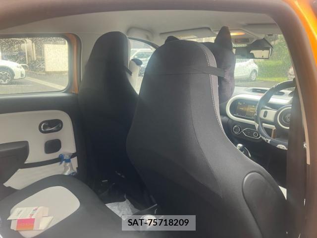 Renault TWINGO 2019-08 7727912-25