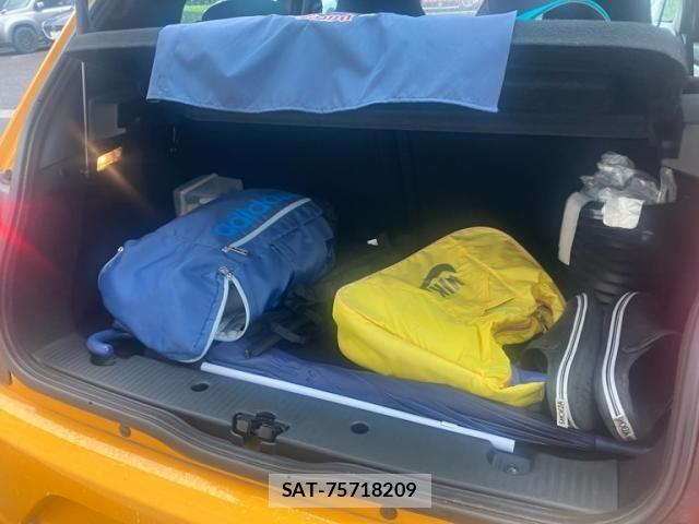 Renault TWINGO 2019-08 7727912-7