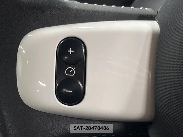 Renault TWINGO 2017-03 7727911-7
