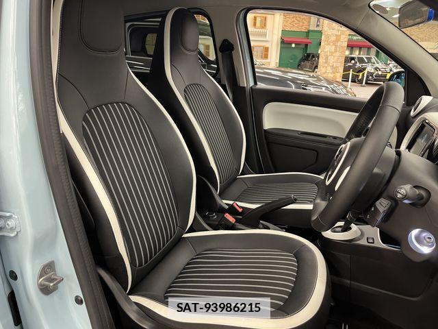 Renault TWINGO 2023-11 7980835-3