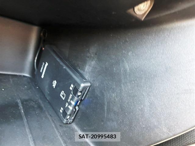Renault TWINGO 2019-02 8037924-19
