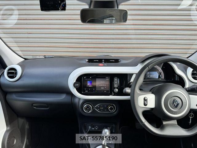 Renault TWINGO 2022-02 8037923-4