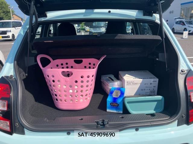 Renault TWINGO 2018-03 8132091-5