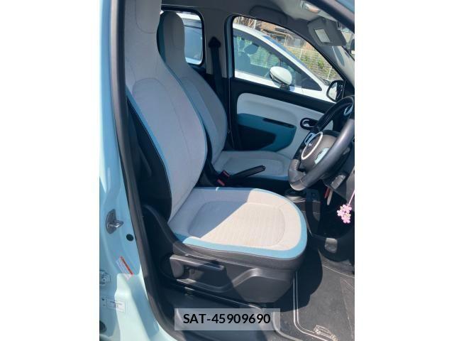 Renault TWINGO 2018-03 8132091-7