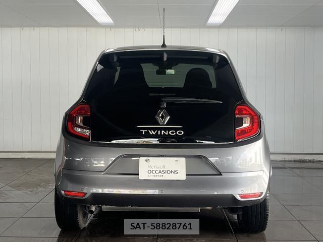 Renault TWINGO 2024-02 8209873-14