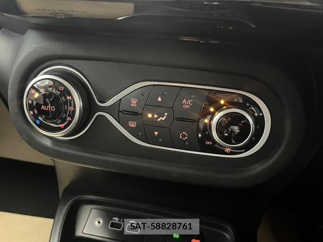 Renault TWINGO 2024-02 8209873-8