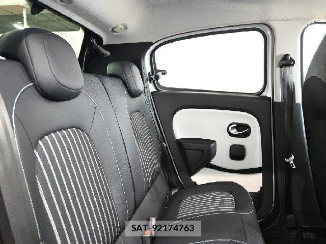 Renault TWINGO 2023-07 8209874-26