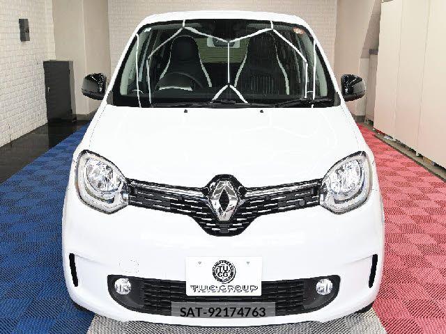 Renault TWINGO 2023-07 8209874-4